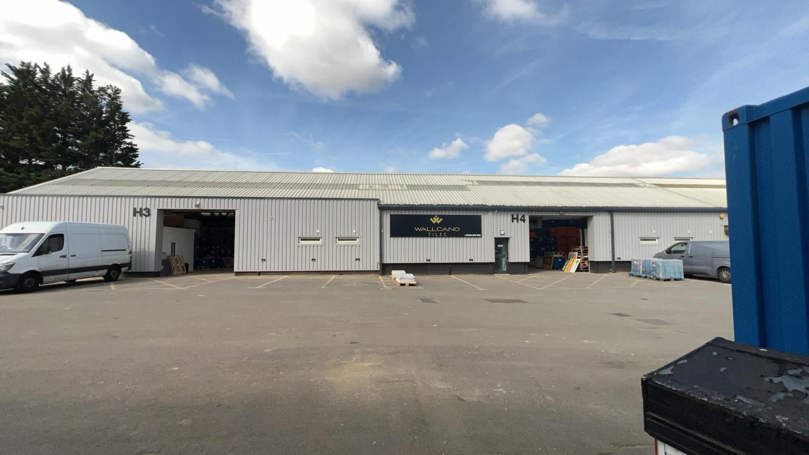 Wallcano Central Logistics Hub — Units H3 & H4