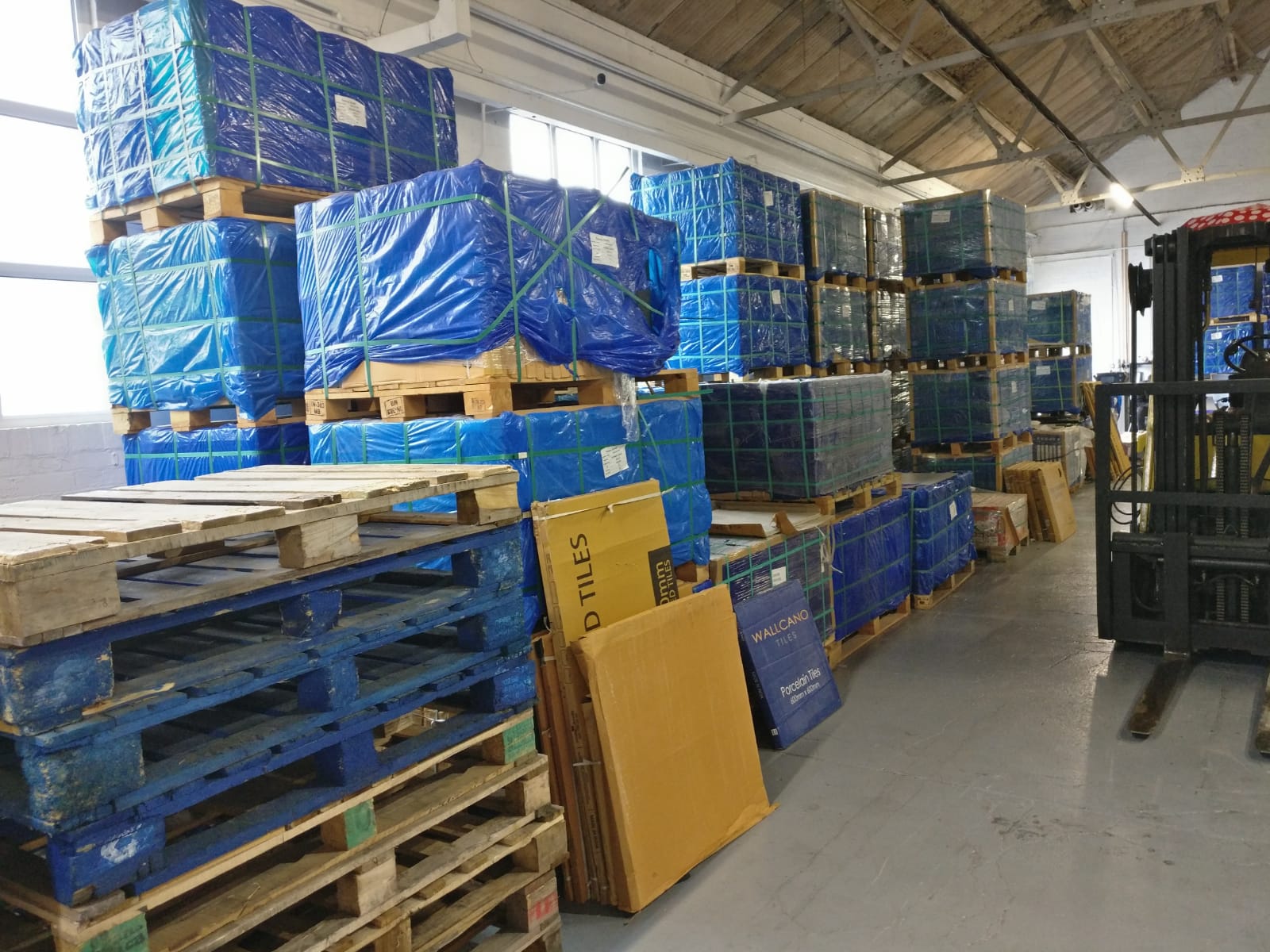 Wallcano Branded Tile Packaging & Pallet Reserves